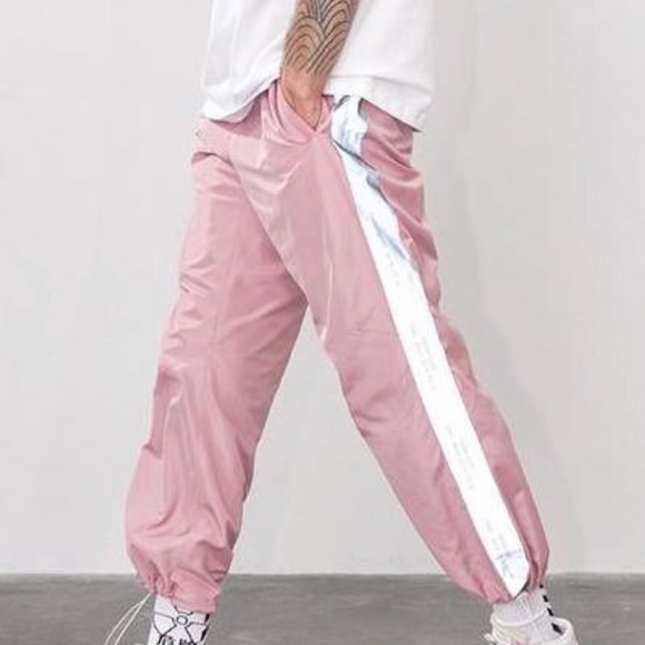 Reflective bottoms - Picture 5 of 5